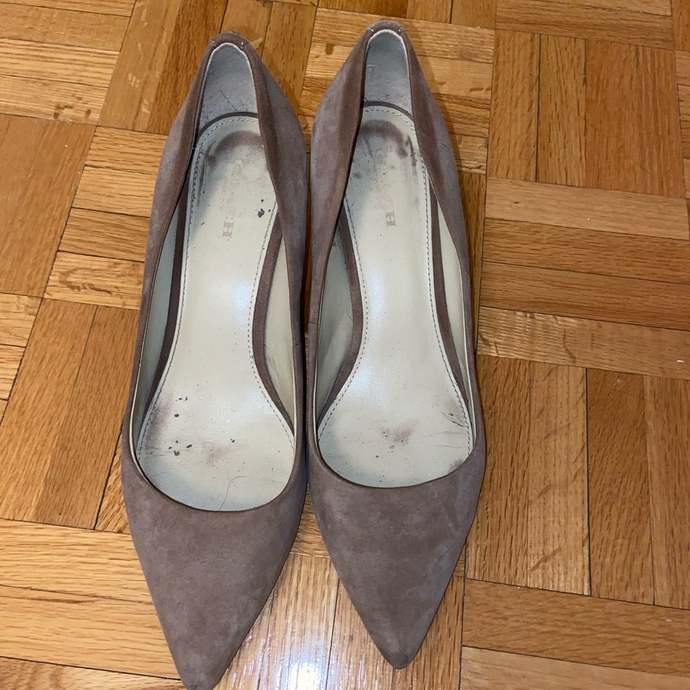 Light brown suede coach kitten heels